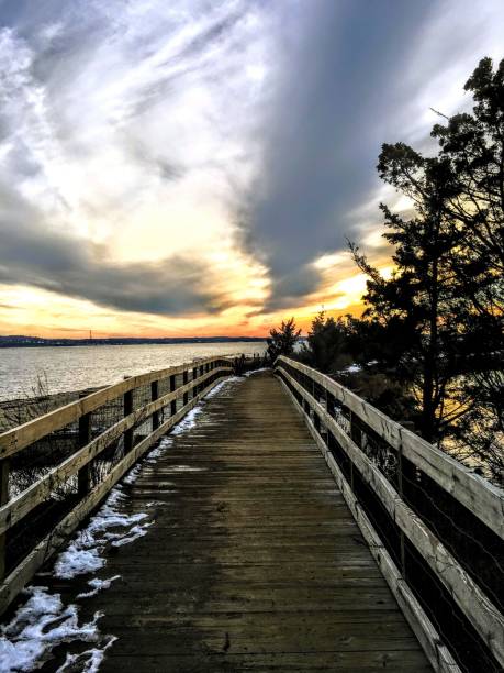 istock Sunset Coastal Hike in Winter 1440851309