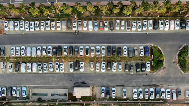 istock city ​​street parking 1440856687