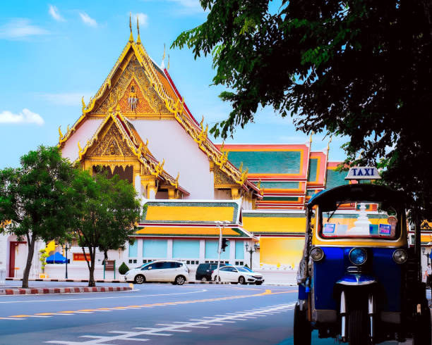 istock Tuk Tuk -10 1440919534