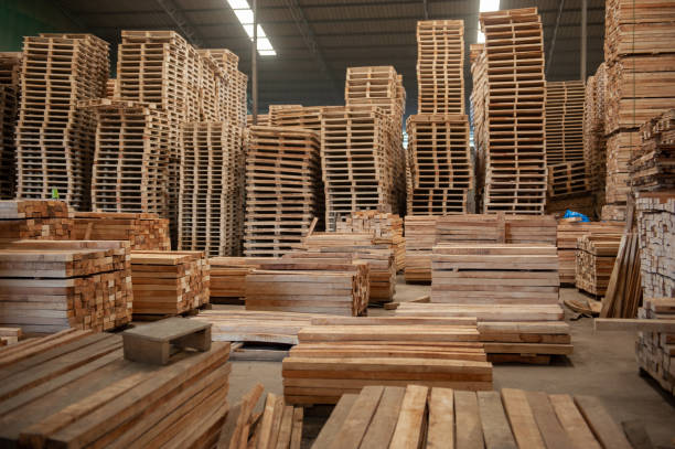 istock Pallet - wooden shipping container, grounds for collection 1440976826