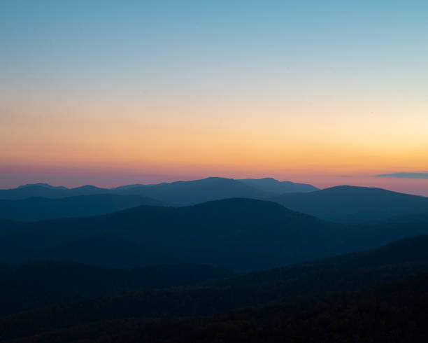istock Beautiful sunset view in Shenandoah Valley, Virginia 1440983910