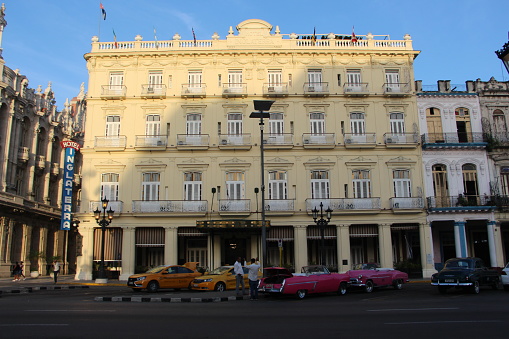 Cuba - La Havane - Hotel Inglaterra - Hotel Inglaterra is the oldest hotel in Havana. It is located at Paseo del Prado between San Rafael and San Miguel.