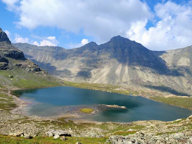 istock Kashmir - Tarsar Marsar Lake 1440984788