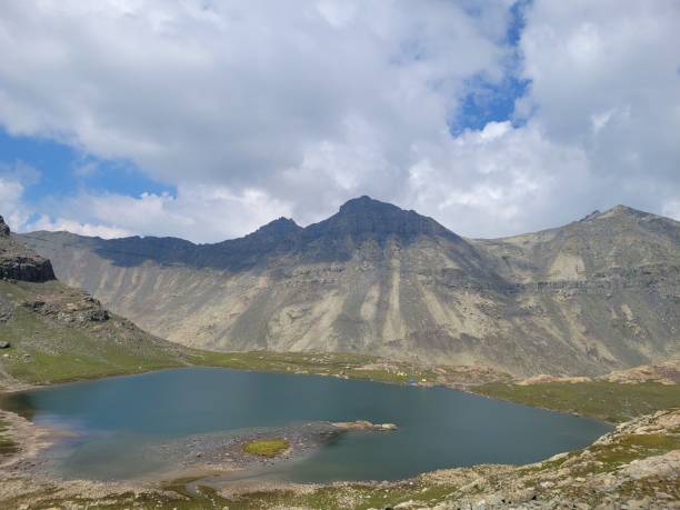 istock Kashmir - Tarsar Marsar Lake 1440984896