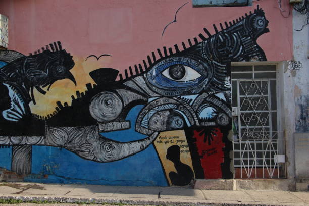 Cuba - La Havane - El Callejon de Hamel designates an alley in the centro Habana in Cuba. It has been painted and decorated since the 90s by Gonzales Salvador, a Cuban artist of German origin.