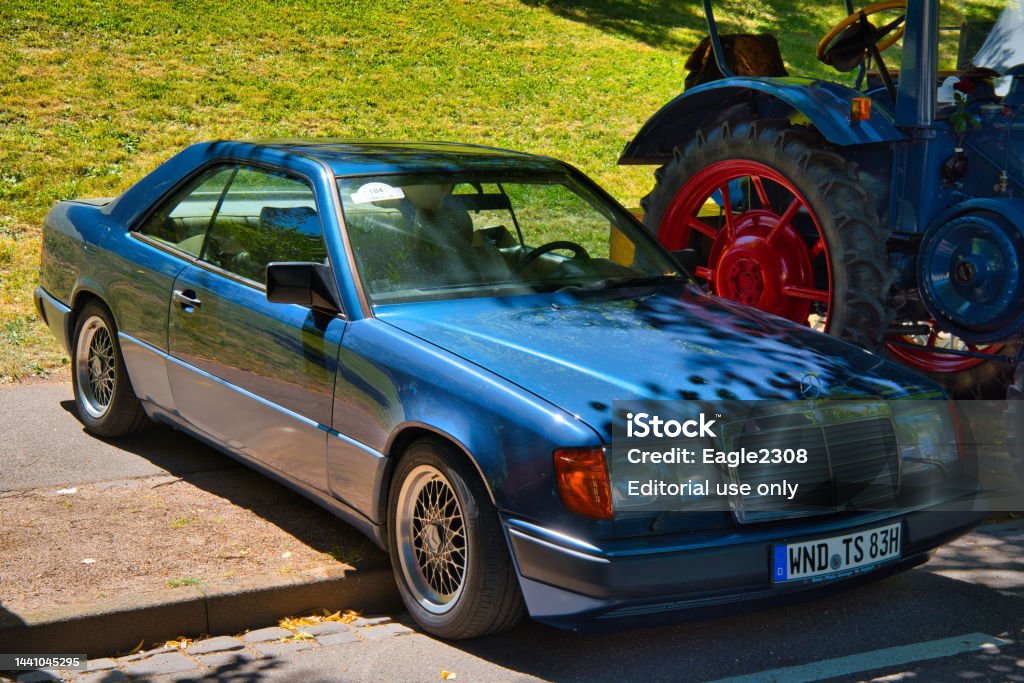 Blue Mercedes Benz W124 230 Ce Coupe 1984 Stock Photo - Download Image Now  - Blue, Business, Car - iStock