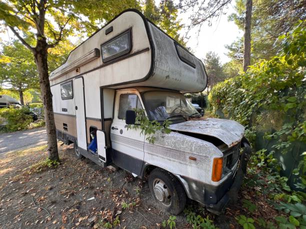 istock Camper oldtimer - scrap car on an campsite in Italy between Venice and Triest 1441095458