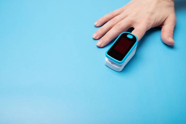 pulse oximeter on the finger, hypoxia pulse oximeter on the finger, hypoxia Hypoxia stock pictures, royalty-free photos & images