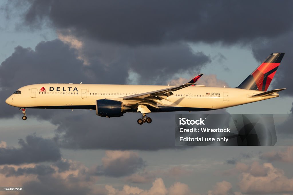델타항공 에어버스 A350900 N510dn 0명에 대한 스톡 사진 및 기타 이미지 - 0명, 공항, 관광 - iStock 델타항공 에어버스 A350900 N510Dn 0명에 대한 스톡 사진 및 기타 이미지 - 0명, 공항, 관광 - Istock