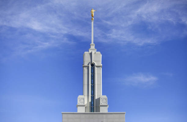 istock Mount Timpanogos Utah Temple 1441187150
