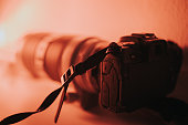 nahaufnahme-des-armbands-einer-kamera.jpg?b=1&s=170x170&k=20&c=3zkIzoUeOI_4-JwdxEVVdSquV9QYOj4ZzwfmUNtHoYw=