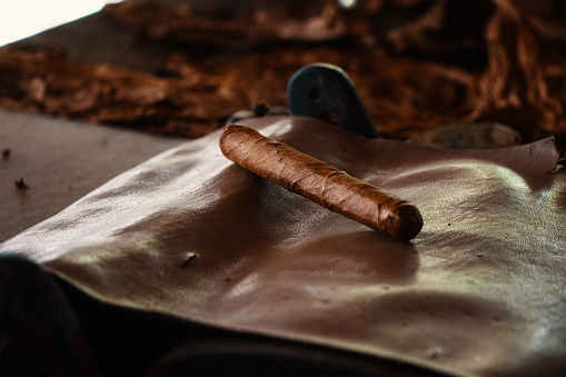 A selfmade sigar, made in Domenican Republic with the original ingredients fresh from the outside.