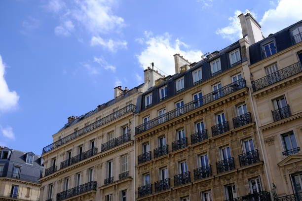 istock Vintage House in Paris with Blue Sky. 1441222497