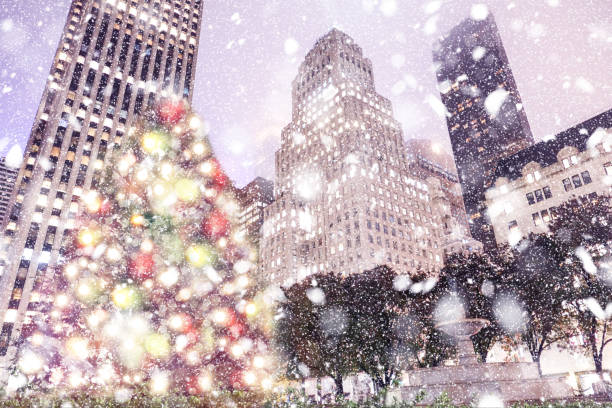 istock Christmas decorations in New York City 1441252924