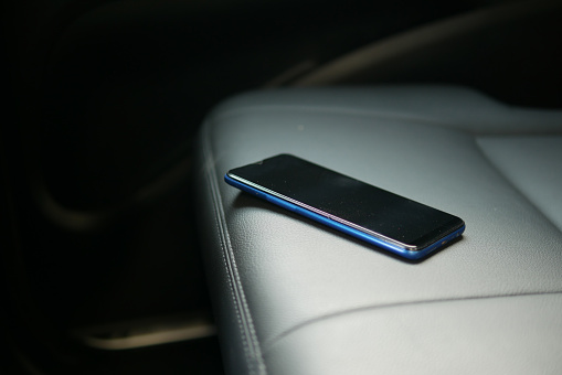 forget smartphone on car sit, lost smart phone ,