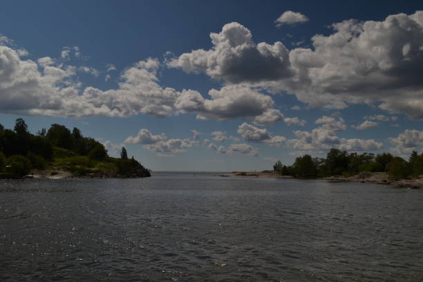 un wolk alrededor de la ciudad de san petersburgo / helsinki, una visión general de edificios, naturaleza, cultura y lugares de interés - wolk fotografías e imágenes de stock