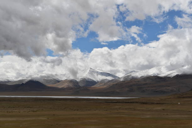 istock Tso Moriri to Lachung La, Ladakh (India) 1441355015