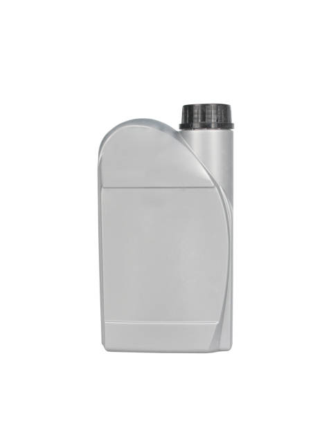 istock Can with car engine oil isolated 1441371615