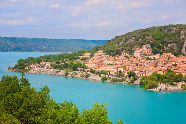 Translation results Lake of Sainte-Croix-du-Verdon, Provence, France