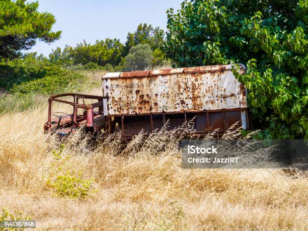 Old Rusty Abandoned Damaged Truck Stock Photo - Download Image Now - Abandoned, Accidents and Disasters, Agricultural Machinery