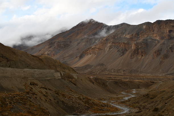 istock Lachung La to Sarchu, Ladakh (India) 1441395509