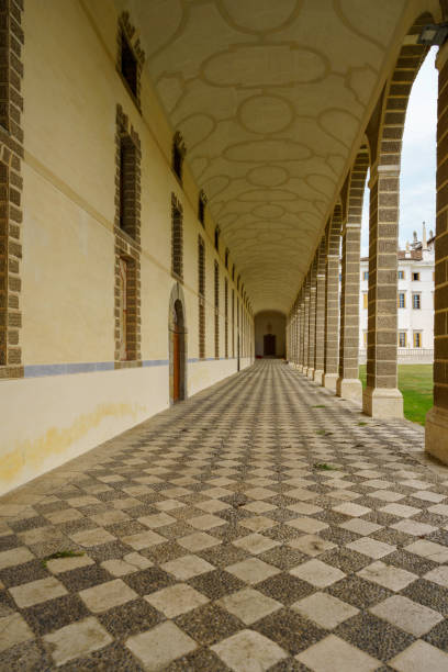 villa manin em passariano, províncias de udine - villa manin - fotografias e filmes do acervo