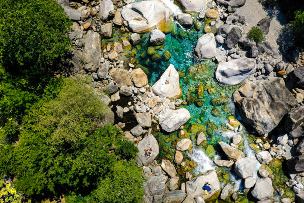 vue aérienne du val verzasca - locarno photos et images de collection