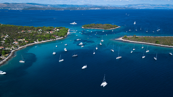 On the east side of Drvenik Veliki island is a nice place called Krknjaši famously known by the name of Blue Lagoon.