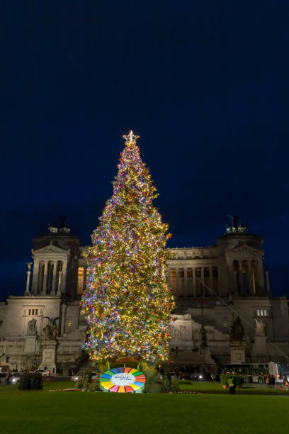 istock Christmas tree at Piazza Venezia, Rome, Italy 1441449577