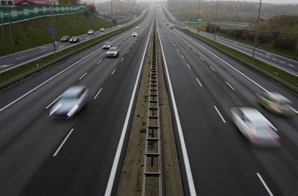 Cars driving at high speed on an expressway