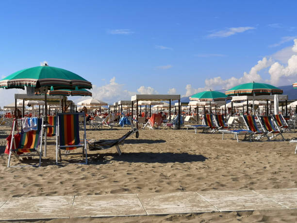 Beach at Marina di Pietrasanta, Versilia, Tuscany - fotografia de stock