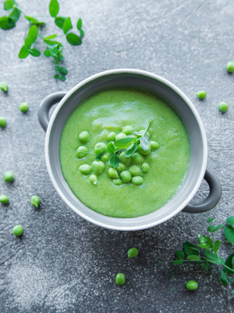 istock Fresh vegetable soup made of green peas 1441598483