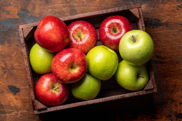 istock Red and green garden apples 1441617550