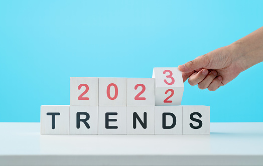 Number 2023 and word trends on the table