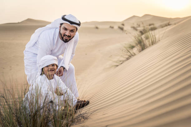 180+ Two Arabic Man Walking In The Desert Stock Photos, Pictures ...