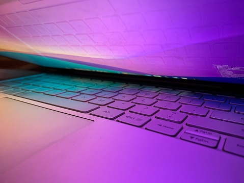 Laptop Screen Wallpaper with Gradient Color