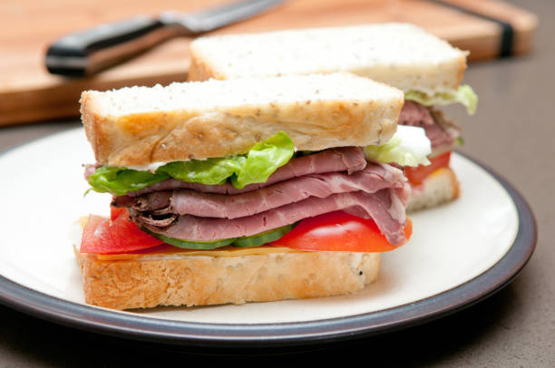 istock roast beef and tomato sandwich 1441844894