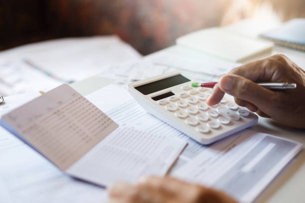 istock saving and iinvestment 1441861268