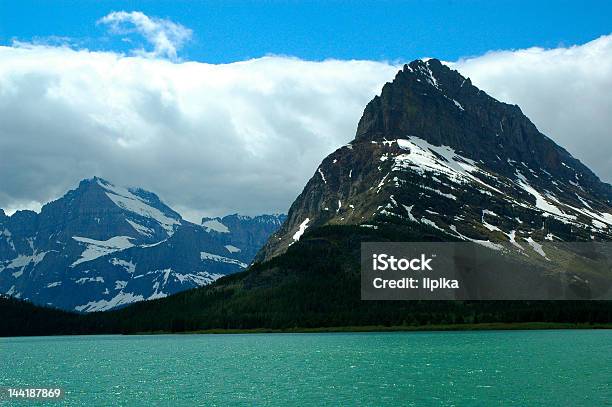 Glacier National Park - Fotografie stock e altre immagini di Ambientazione esterna - Ambientazione esterna, Blu, Cielo