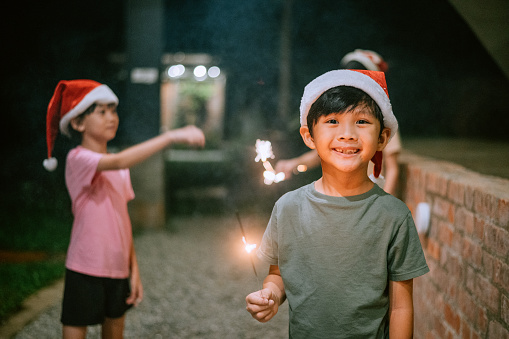 Child, Christmas Eve, Firework Display, Sparkler - Firework, Domestic Life