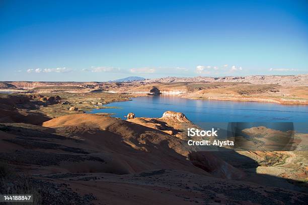 Ao Nascer Do Sol Lago Powell Ignorar - Fotografias de stock e mais imagens de Ao Ar Livre - Ao Ar Livre, Areia, Arenito