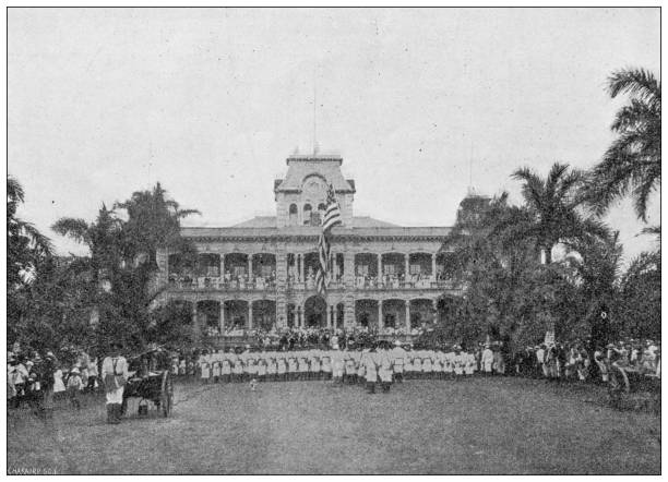 istock Antique image: American Flag in front of governor palace, Hawaii, Honolulu 1441916803