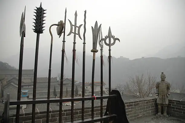 Entomb warrior weapon at Great Wall