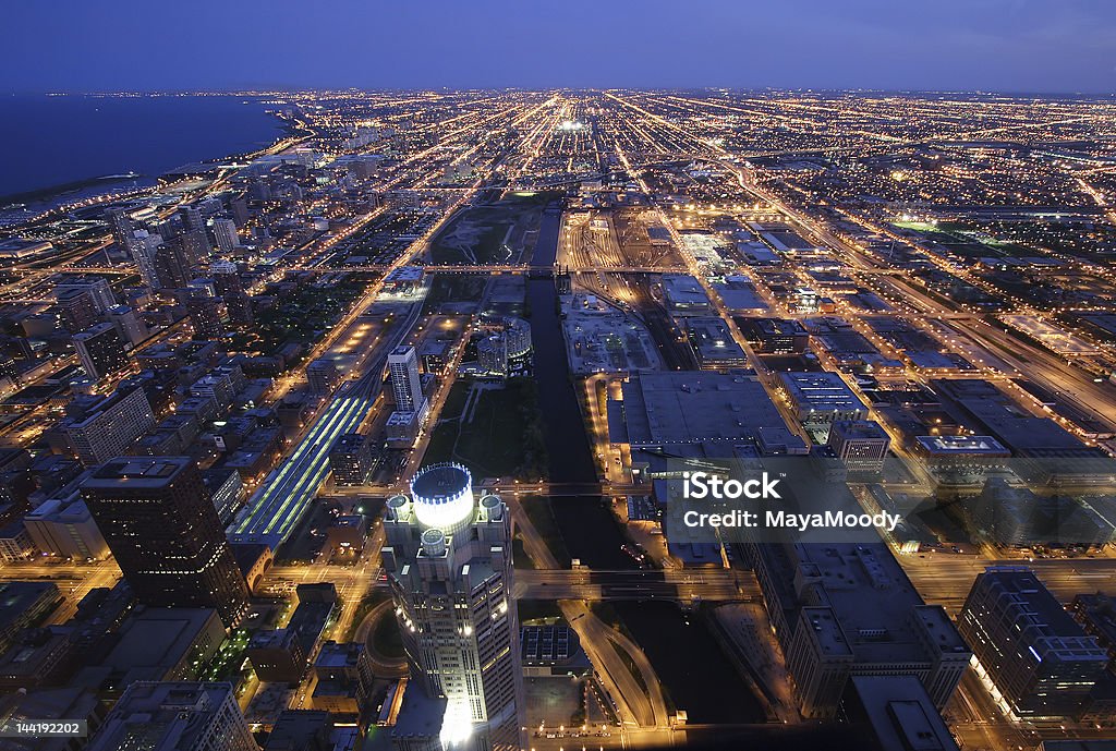 空から見た夜のシカゴの - Horizonのロイヤリティフリーストックフォト