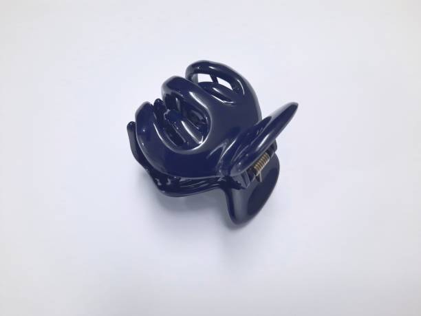 istock Hair claw clip on white background 1441946017