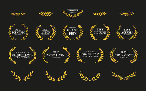 wieniec laurowy wektorowy osadzony na czarnym tle. kolekcja wieńców foliate award na festiwale filmowe itp - sukces stock illustrations