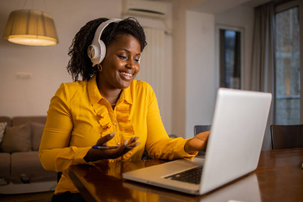 istock Woman working from home 1441960640