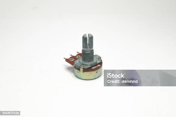 10er Set Widerstand 10x Potentiometer 10K Ohm – RV12MM B103, Einreihig, Rändelige Welle – Für Lautstärkeregler & Co 10er Set Widerstand 10x Potentiometer 10K Ohm – RV12MM B103, Einreihig, Rändelige Welle – Für Lautstärkeregler & Co