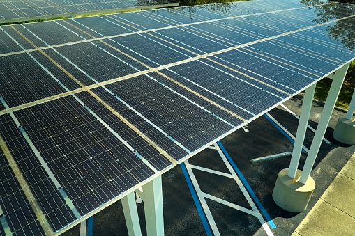 Mass installation of new energy solar panels in factory