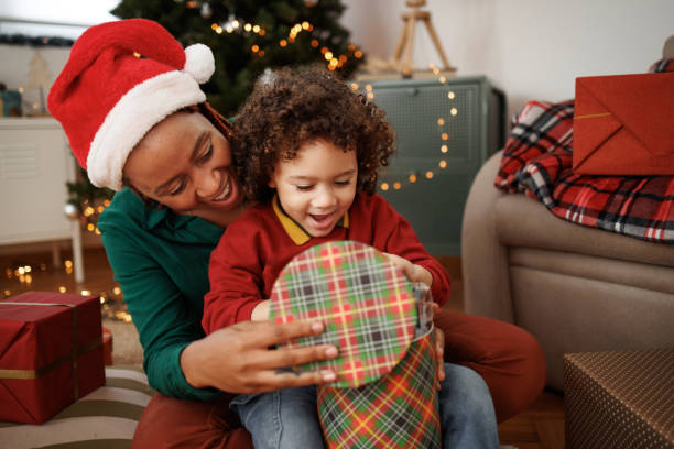 istock Mommy knows the best 1442024010